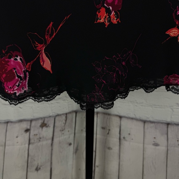 Versailles Black Floral Slip Skirt No Size *Check Measurements* - Picture 4 of 6